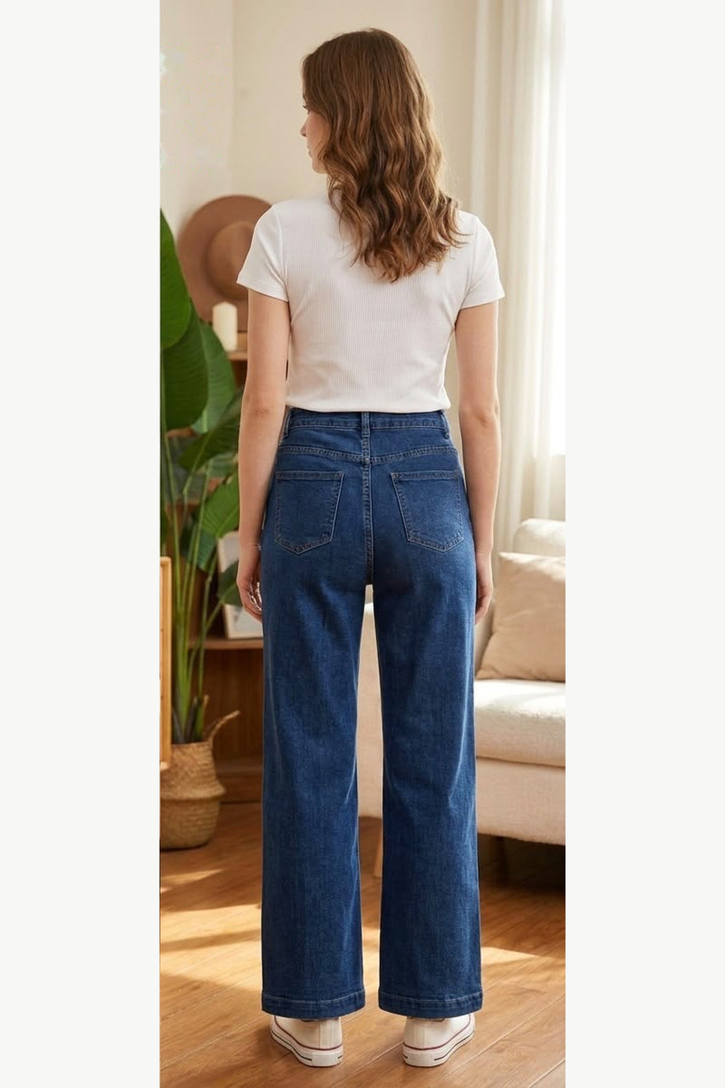 Pintuck Wide Leg Stretch Jeans, wash 4, back model view