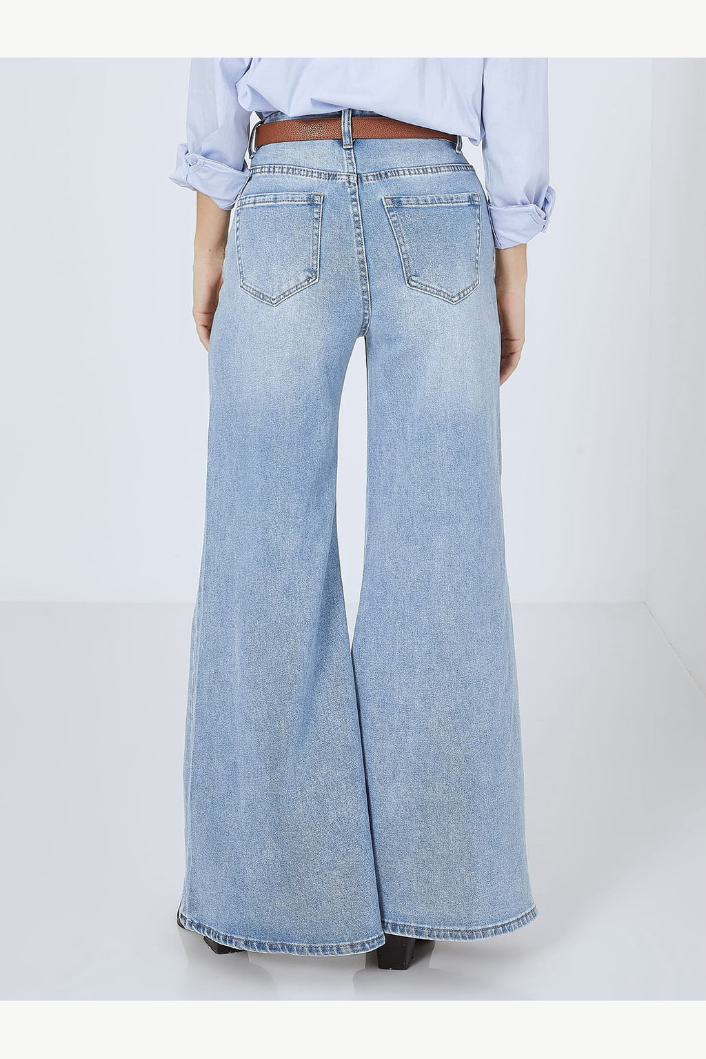 Light Wash Stretch Palazzo Jeans, Light Blue, back model view
